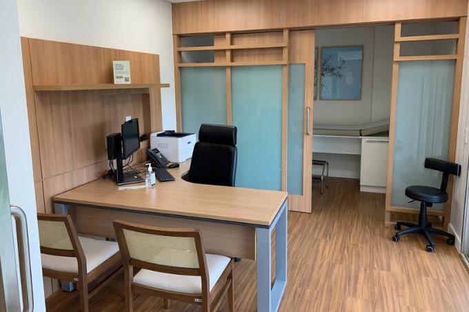 Cardiologista Brasília; Cardiologista em Brasília; Clínica de cardiologia Brasília; Consulta cardiologista Brasília; Médico cardiologista Brasília; Cardiologista particular Brasília; Melhor cardiologista Brasília; Cardiologista Sírio Libanês Brasília; Cardiologista Pulsarti Brasília; Clínico geral Brasília; Médico clínico geral Brasília; Consulta clínica médica Brasília; Teleconsulta cardiologista Brasília; Telemedicina cardiologia Brasília; Consulta cardiologista online; Cardiologista atendimento domiciliar Brasília; Consulta cardiologista a domicílio; Check-up cardiológico Brasília; Check-up cardiologista Brasília; Hipertensão tratamento Brasília; Arritmia tratamento Brasília; Colesterol alto tratamento Brasília; Insuficiência cardíaca tratamento Brasília; Dor no peito cardiologista Brasília; Falta de ar avaliação Brasília; Cardiopatia em atletas Brasília; Avaliação pré-operatória cardiologia Brasília; Cardiologista com escuta ativa Brasília; Cardiologista humanizado Brasília; Cardiologista que atende particular Brasília; Cardiologista com bioimpedância Brasília; Consulta cardiologista com eletrocardiograma incluído